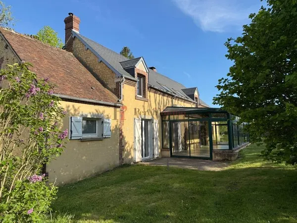 MAISON FAMILIALE 4 CHAMBRES PROCHE MORTAGNE-AU-PERCHE DEPEND