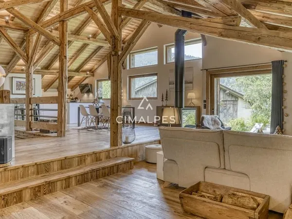 Ferme savoyarde rénovée - 5 chambres - Secteur préservé
