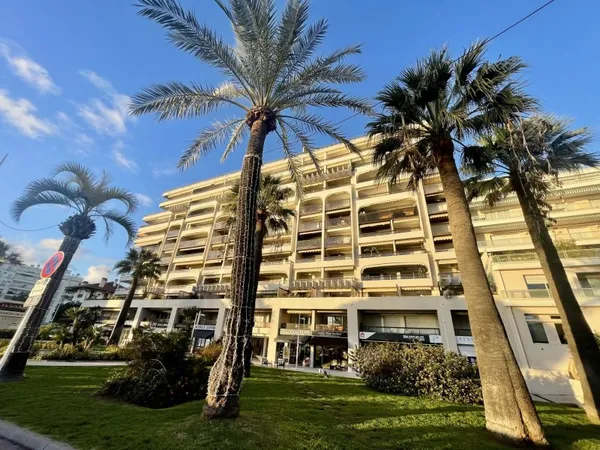 JUAN LES PINS, STUDIO D EXCEPTION