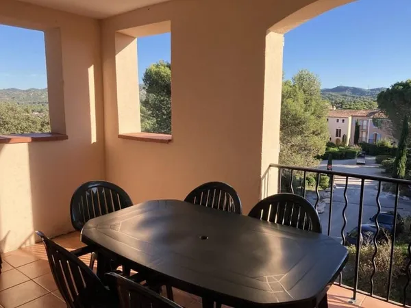3/4 pièces avec terrasse de 10 m² et pkg