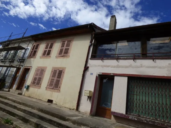 MAISON DE VILLAGE