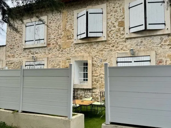 IMMEUBLE DE RAPPORT - 245 m² - 11 LOTS - FORTE RENTABILITÉ