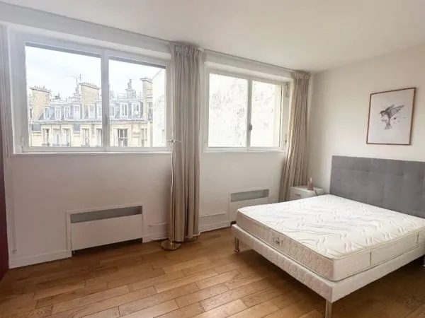 PARIS 16 - AVENUE FOCH - STUDIO 16.58m²