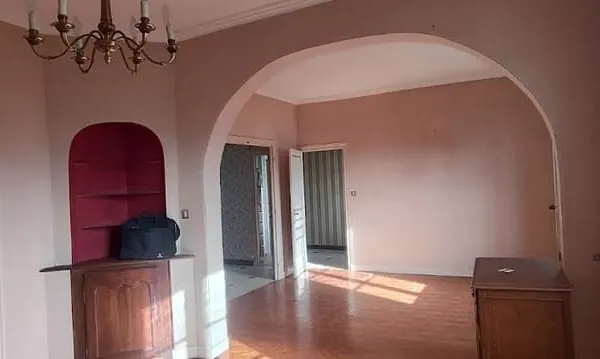 Maison 6 pièces 180 m²