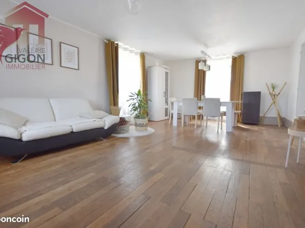 Maison 7 pièces 130 m²