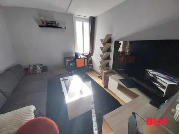 A VENDRE CHEZ BLOT IMMOBILIER - Centre Saint-Servan - Appartement T2