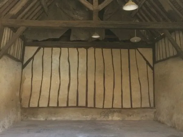 Loue surface de stockage dans Maison / Local / Sous sol