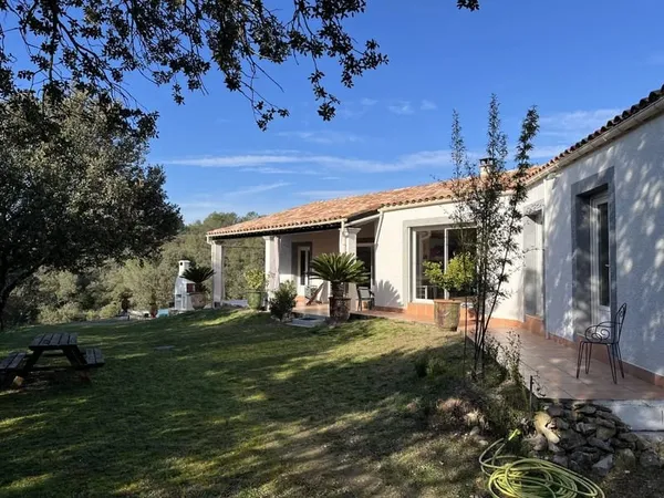Villa avec Piscine à 5 mns de Quissac