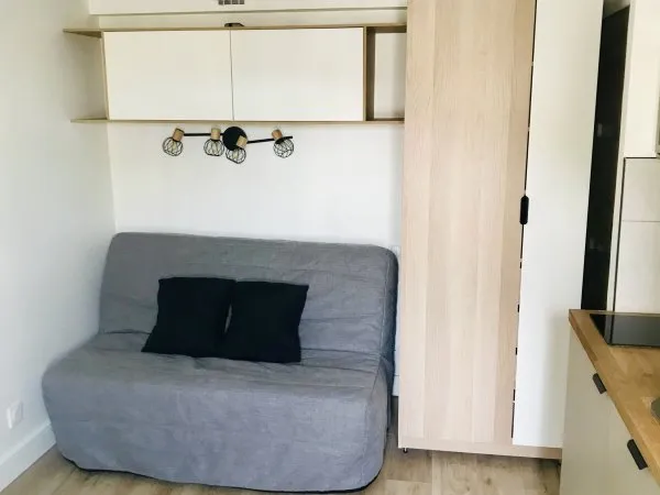 Loue studio 14m² Versailles, proche place du marché