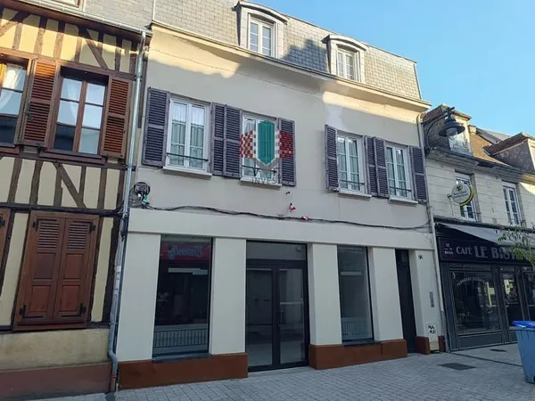 Boutique louée, investisseur