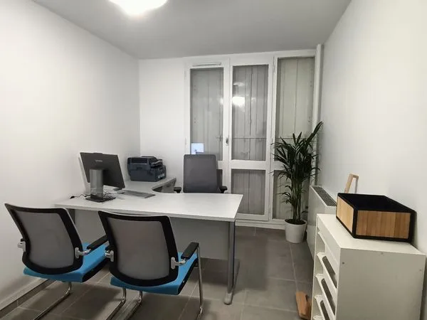 Cabinet médical à saisir