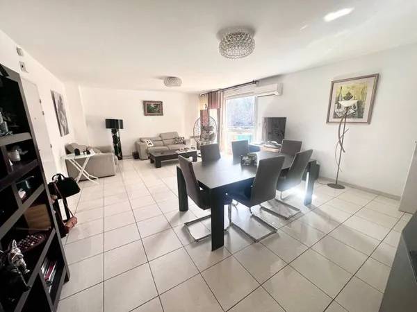 Appartement 5 pièces 123 m²