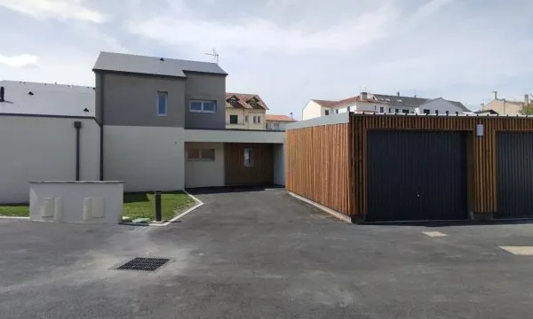 PAVILLON NEUF EN DUPLEX T4