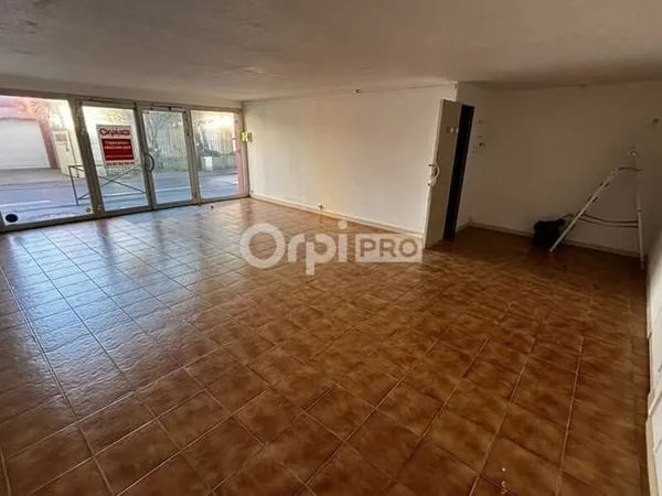 Local commercial 44 m²