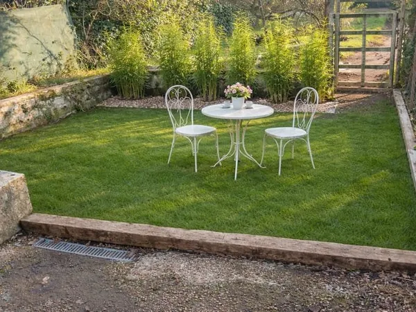 Exclusivité, Maison St Vincent de Boisset