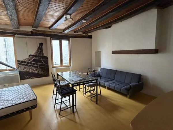 Studio 1 pièce 33 m²
