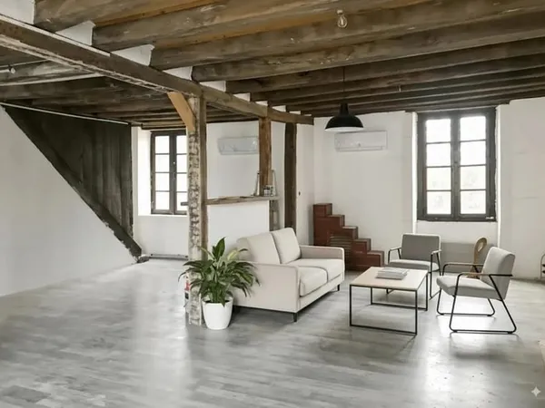 Maison de 360 m2 à rénover à Sancoins