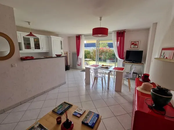 ARRADON Appartement T2 avec jardin
