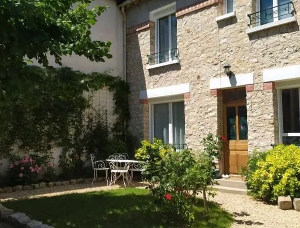 Maison 5 pièces - sans travaux