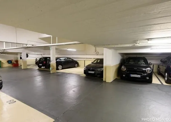Stationnement Location Cannes   87€