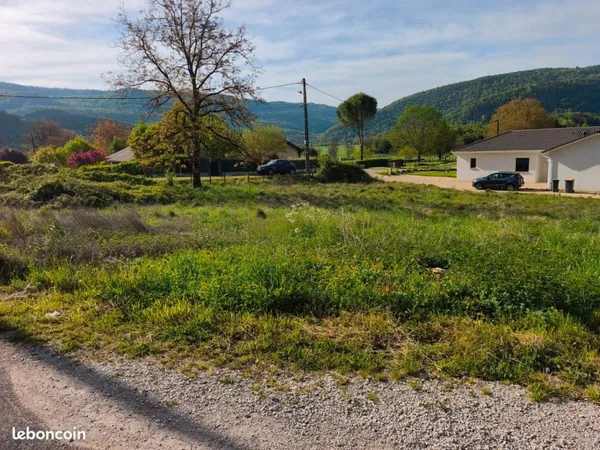 Terrain constructible