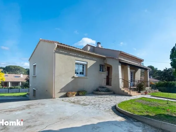 Maison/Villa T7 de 180 m2 à Lambesc 13410
