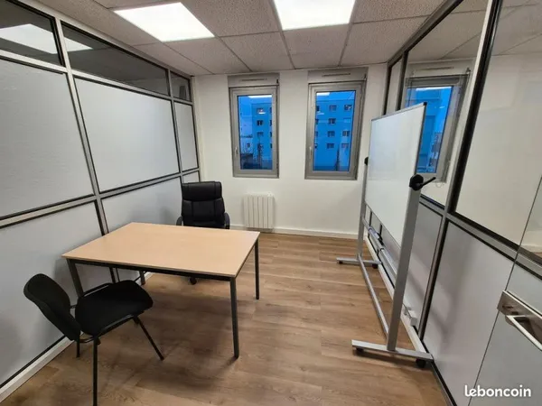 Bureaux à louer 10m² - Caen Nord - proche périphérique