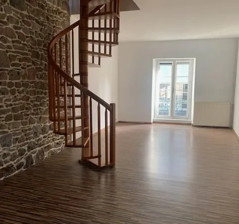 Appartement atypique T5 en plein coeur de Saint-Brieuc