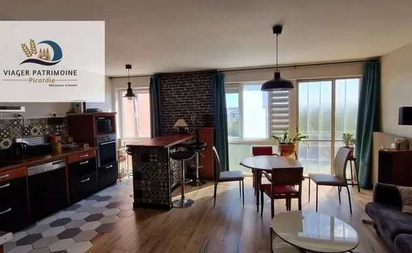 Appartement 4 pièces 77 m²
