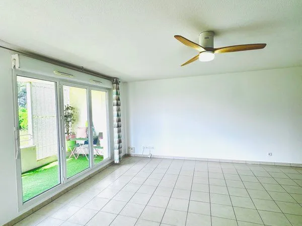 Appartement T3 68m2 + double box + cave