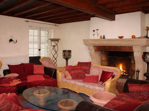 Maison 6 pièces 260 m²