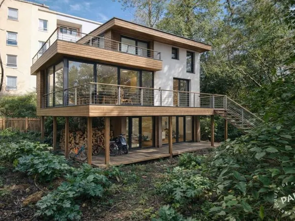 Terrain 769 m²