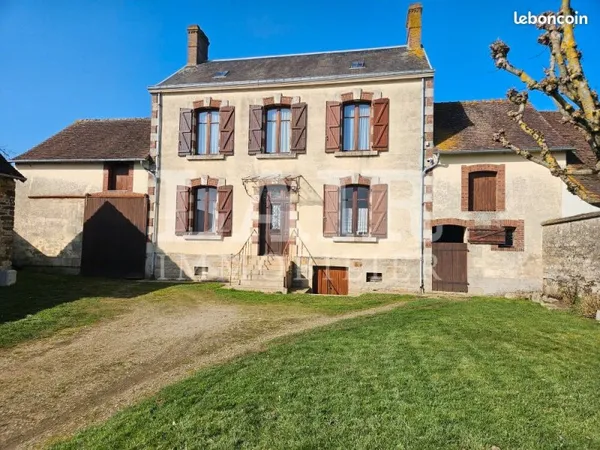 Maison 8 pièces 105 m²