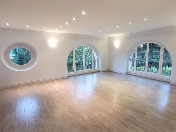 Appartement 3 pièces 108 m²