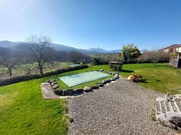 Villa 7 pièces 158 m²