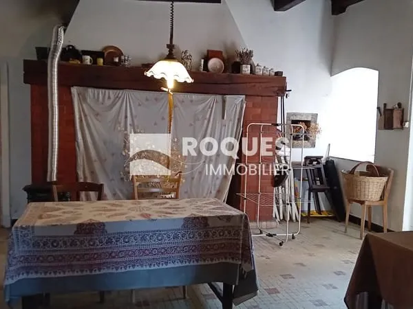 Maison de village à Liaucous