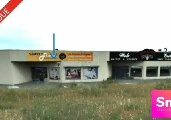 Local commercial 372 m²