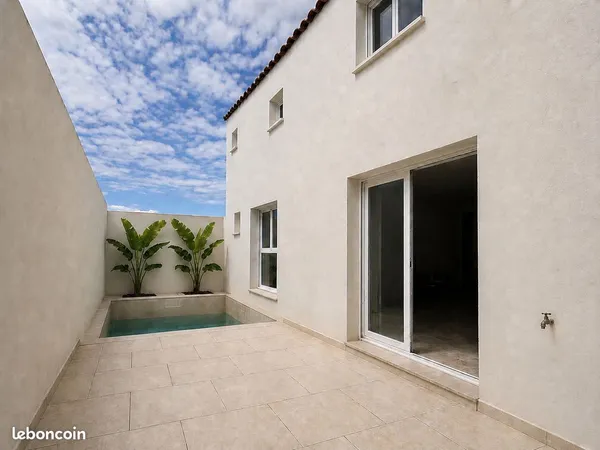 Maison 3 pièces - 95 m² - 265 000