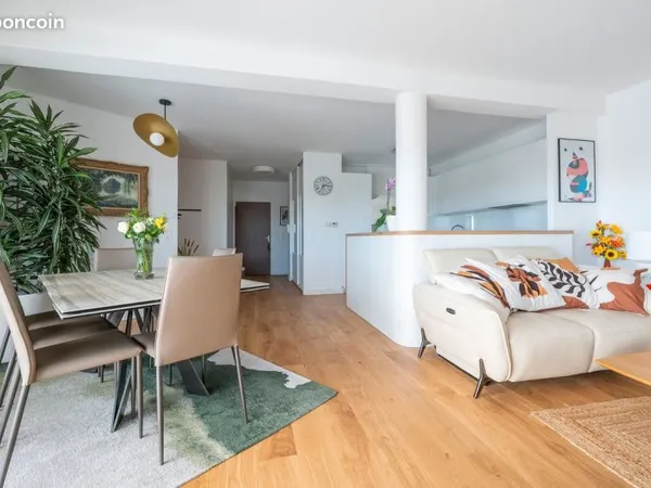 Location Appartement Proche Place de la RÉPUBLIQUE