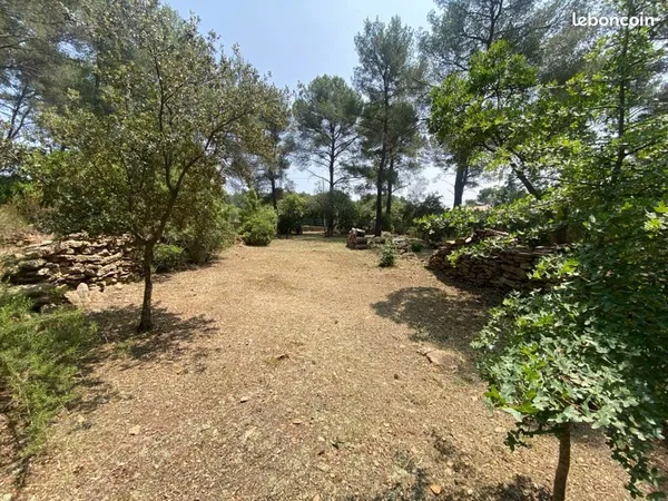 Terrain de Loisirs Vacances Week-end Bivouac Le Beausset VAR