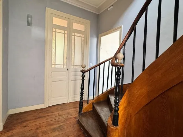 Immeuble 9 pièces 170 m²