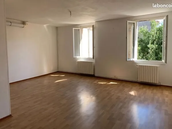Appartement à louer 63m²