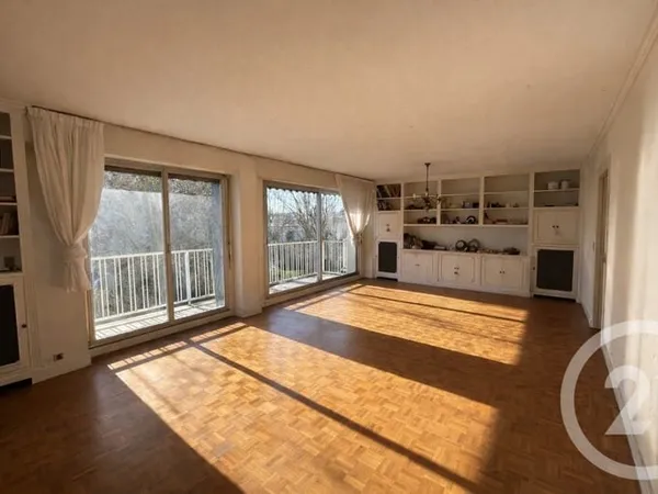 Appartement 5 pièces 103 m²