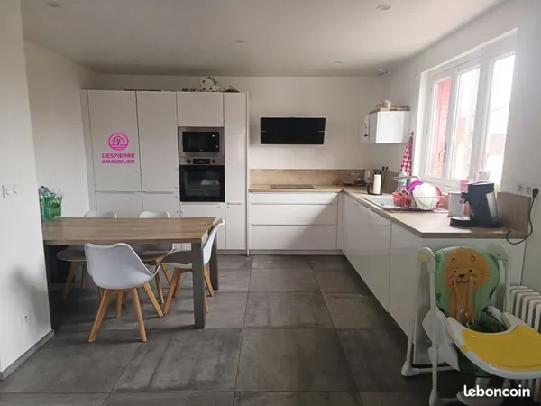 Maison 4 pièces 90 m²