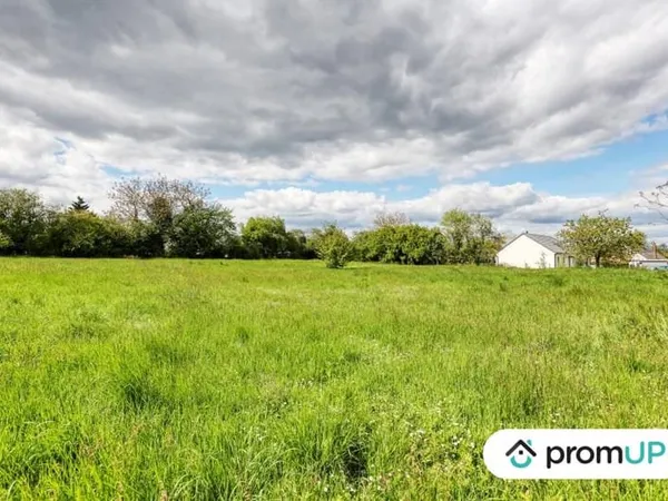 Terrain 1604 m²