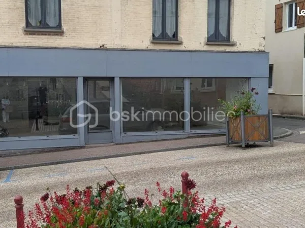 Local 57 m²