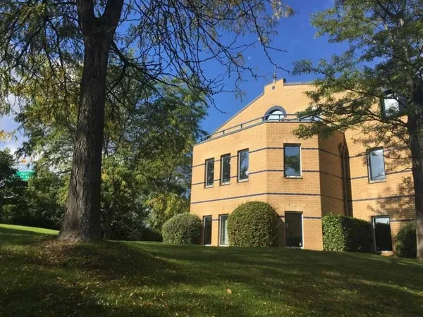 Bureaux 473 m²