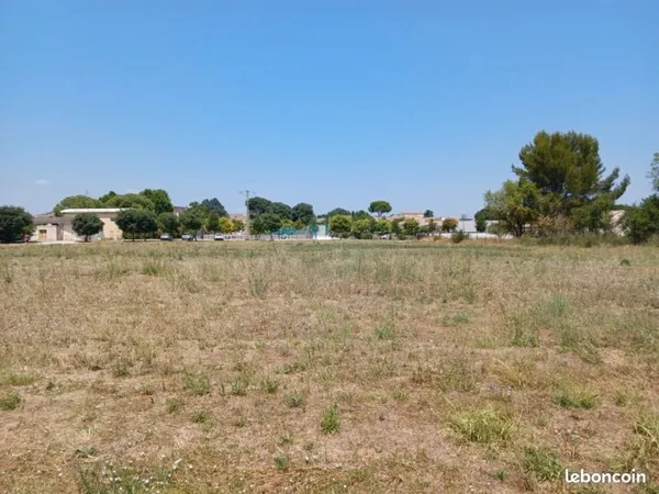Terrain 412 m² Galargues