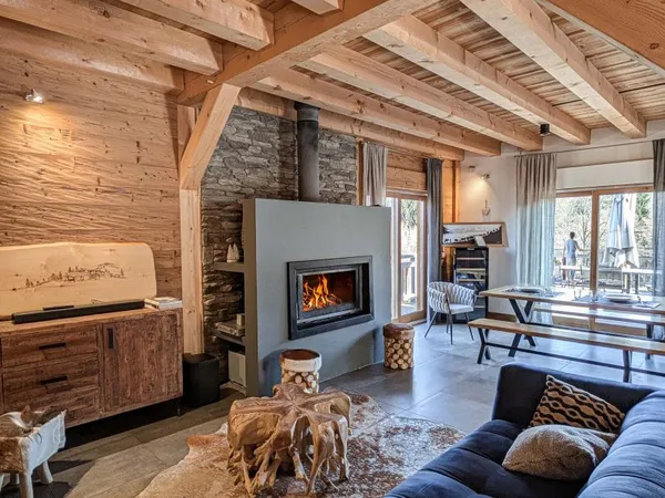 Charmant Chalet Six Chambres avec Vue sur le Mont Blanc
