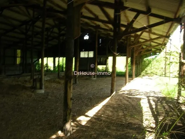 Bien agricole et foncier Vente Charpentry   65000€